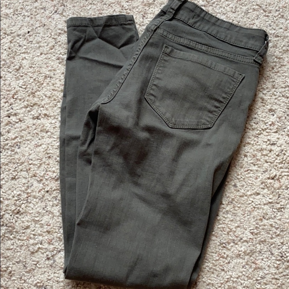 Jeans - Picture 2 of 3